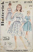 Load image into Gallery viewer, 1963 Vintage Sewing Pattern: Butterick 2153