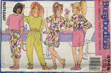 Load image into Gallery viewer, 1990 Vintage Sewing Pattern: Butterick 4944