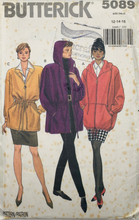 Load image into Gallery viewer, 1990 Vintage Sewing Pattern: Butterick 5089
