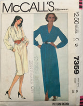 Load image into Gallery viewer, 1980 Vintage Sewing Pattern: McCalls 7359