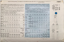 Load image into Gallery viewer, 1987 Vintage Sewing Pattern: Vogue 7101