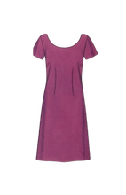 Load image into Gallery viewer, 2010's Sewing Pattern: Kwik Sew K3704