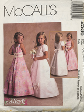 Load image into Gallery viewer, 1999 Vintage Sewing Pattern: McCalls 2536