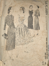 Load image into Gallery viewer, 1950's Vintage Sewing Pattern: McCalls 3682