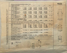 Load image into Gallery viewer, 1974 Vintage Sewing Pattern: McCalls 4028
