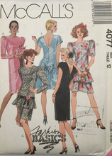 Load image into Gallery viewer, 1988 Vintage Sewing Pattern: McCalls 4077