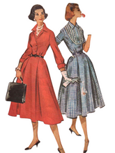 Load image into Gallery viewer, 1950's Sewing Pattern: McCalls 4271