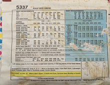 Load image into Gallery viewer, 1976 Vintage Sewing Pattern: McCalls 5337