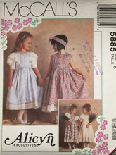 Load image into Gallery viewer, 1992 Vintage Sewing Pattern: McCalls 5885