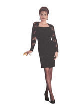 Load image into Gallery viewer, 1992 Vintage Sewing Pattern: McCalls 6295