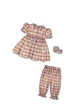 Load image into Gallery viewer, 1994 Vintage Sewing Pattern: McCalls 6957