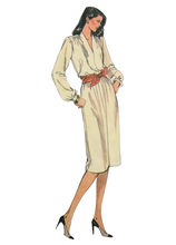 Load image into Gallery viewer, 1980 Vintage Sewing Pattern: McCalls 7359