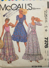 Load image into Gallery viewer, 1980 Vintage Sewing Pattern: McCalls 7376