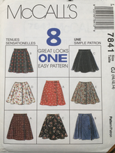 Load image into Gallery viewer, 1995 Vintage Sewing Pattern: McCalls 7841
