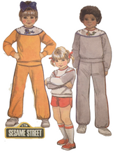 Load image into Gallery viewer, 1983 Vintage Sewing Pattern: McCalls 8438