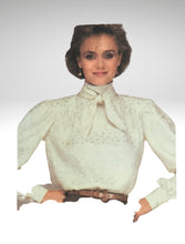 Load image into Gallery viewer, 1983 Vintage Sewing Pattern: McCalls 8682