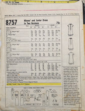 Load image into Gallery viewer, 1967 Vintage Sewing Pattern: McCalls 8757