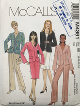Load image into Gallery viewer, 2004 Sewing Pattern: McCalls M4391