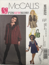 Load image into Gallery viewer, 2009  Sewing Pattern: McCalls M5922