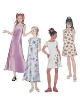 Load image into Gallery viewer, 2010  Sewing Pattern: McCalls M6098