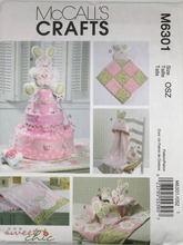 Load image into Gallery viewer, 2011 Sewing Pattern: McCalls M6301