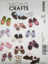 Load image into Gallery viewer, 2011  Sewing Pattern: McCalls M6342