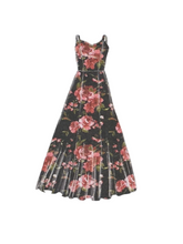 Load image into Gallery viewer, 2018 Sewing Pattern: McCalls M7718