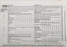 Load image into Gallery viewer, 1970’s Reproduction Vintage Sewing Pattern: Simplicity 1609