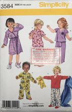 Load image into Gallery viewer, 2007 Sewing Pattern: Simplicity 3584