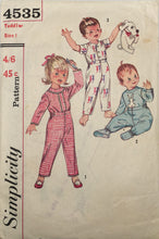 Load image into Gallery viewer, 1962 Vintage Sewing Pattern: Simplicity 4535