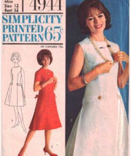 Load image into Gallery viewer, 1960's Vintage Sewing Pattern: Simplicity 4944