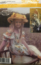 Load image into Gallery viewer, 2004 Sewing Pattern: Simplicity 4980