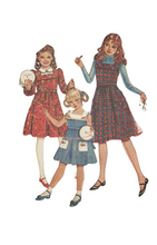 Load image into Gallery viewer, 1981 Vintage Sewing Pattern: Simplicity 5153