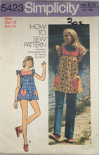 Load image into Gallery viewer, 1973 Vintage Sewing Pattern: Simplicity 5423