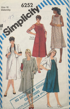 Load image into Gallery viewer, 1984 Vintage Sewing Pattern: Simplicity 6252