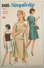 Load image into Gallery viewer, 1966 Vintage Sewing Pattern: Simplicity 6495