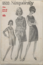 Load image into Gallery viewer, 1966 Vintage Sewing Pattern: Simplicity  6533