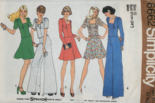 Load image into Gallery viewer, 1975 Vintage Sewing Pattern: Simplicity 6662
