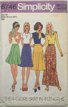 Load image into Gallery viewer, 1975 Vintage Sewing Pattern: Simplicity 6746