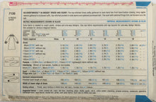 Load image into Gallery viewer, 1975 Vintage Sewing Pattern: Simplicity 7135