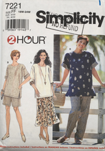 Load image into Gallery viewer, 1996 Vintage Sewing Pattern: Simplicity 7221