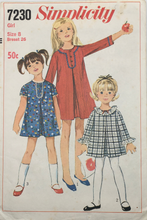 Load image into Gallery viewer, 1967 Vintage Sewing Pattern: Simplicity  7230