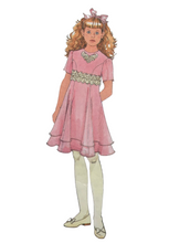 Load image into Gallery viewer, 1996 Vintage Sewing Pattern: Simplicity 7402