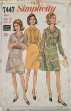 Load image into Gallery viewer, 1967 Vintage Sewing Pattern: Simplicity 7447