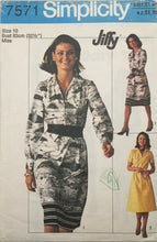 Load image into Gallery viewer, 1978 Vintage Sewing Pattern: Simplicity 7571