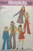 Load image into Gallery viewer, 1978 Vintage Sewing Pattern: Simplicity 7606