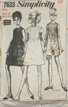 Load image into Gallery viewer, 1968 Vintage Sewing Pattern: Simplicity 7633
