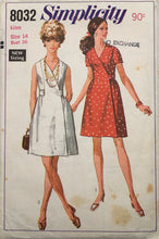 Load image into Gallery viewer, 1968 Vintage Sewing Pattern: Simplicity 8032
