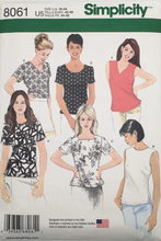 Load image into Gallery viewer, 2016 Sewing Pattern: Simplicity 8061