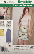 Load image into Gallery viewer, 2019 Sewing Pattern: Simplicity 8133